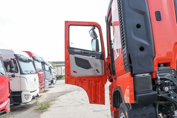 �й����� HOWO MAX 290���� 4X2 6.83��AMT�Զ�����س�ͼƬ