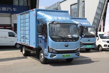 宇通 T5 C系 气刹 4.2米单排纯电动厢式轻卡 深澜155kWh