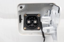 智菱EV6&nbsp;电动封闭厢货外观图片