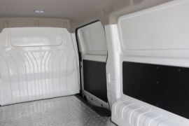 智菱EV6&nbsp;电动封闭厢货货厢图片