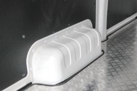 智菱EV6&nbsp;电动封闭厢货货厢图片