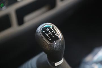  K6-S 2.0L 127 CNG 4.17׵Ῠ(EQ1030S3TNE)ͼƬ