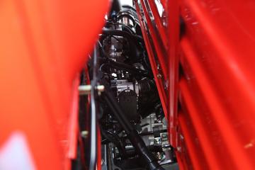  K6-S 2.0L 127 CNG 4.17׵Ῠ(EQ1030S3TNE)ͼƬ