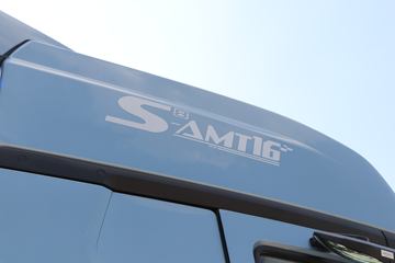 �й����� HOWO TS7�ؿ� 590���� 6X4 LNG�Զ���ǣ����(Һ��)(ZZ4257V424KF1LT)ͼƬ