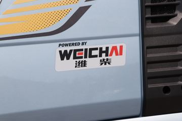 �й����� HOWO TS7�ؿ� 590���� 6X4 LNG�Զ���ǣ����(Һ��)(ZZ4257V424KF1LT)ͼƬ