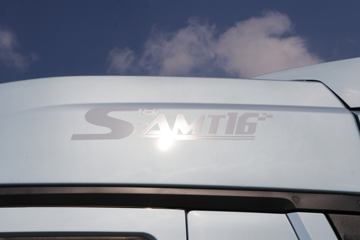 �й����� HOWO TS7�ؿ� 590���� 6X4 LNG�Զ���ǣ����(Һ��)(ZZ4257V424KF1LT)ͼƬ