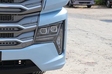 �й����� HOWO TS7�ؿ� 590���� 6X4 LNG�Զ���ǣ����(Һ��)(ZZ4257V424KF1LT)ͼƬ