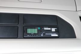 HOWO TS7&nbsp;牵引车驾驶室                                               图片