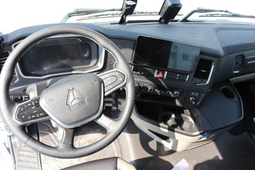 �й����� HOWO TS7�ؿ� 590���� 6X4 LNG�Զ���ǣ����(Һ��)(ZZ4257V424KF1LT)ͼƬ