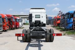 中国重汽 HOWO MAX 290马力 4X2 9.6米AMT自动档厢式载货车(ZZ5187XXYN711KF1B-1)