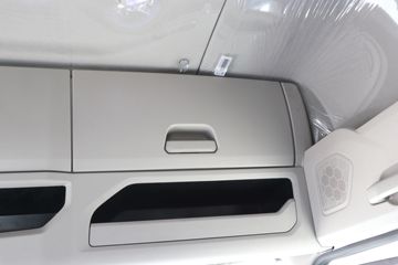 �й����� HOWO MAX 290���� 4X2 9.6��AMT�Զ�����ʽ�ػ���(ZZ5187XXYN711KF1B-1)ͼƬ