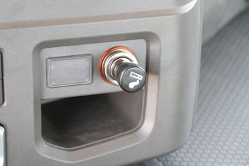 �й����� HOWO MAX 290���� 4X2 9.6��AMT�Զ�����ʽ�ػ���(ZZ5187XXYN711KF1B-1)ͼƬ