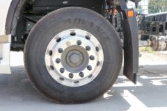 中国重汽 HOWO MAX 290马力 4X2 9.6米AMT自动档厢式载货车(ZZ5187XXYN711KF1B-1)