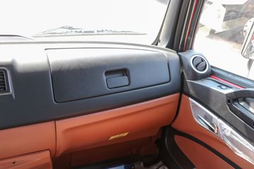 �й����� ����MATE 240���� 4X2 6.75�ײ�դʽ�ػ���ͼƬ