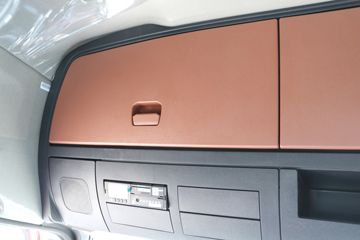 �й����� ����MATE 240���� 4X2 6.75�ײ�դʽ�ػ���ͼƬ