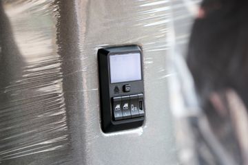 �й����� ����MATE 240���� 4X2 6.75�ײ�դʽ�ػ���ͼƬ