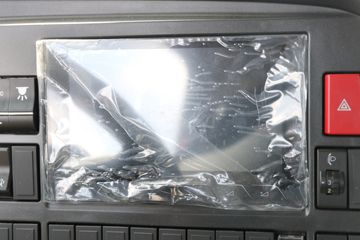 �й����� ����MATE 240���� 4X2 6.75�ײ�դʽ�ػ���ͼƬ