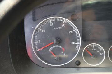 �й����� ����MATE 240���� 4X2 6.75�ײ�դʽ�ػ���ͼƬ