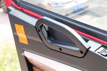 �й����� ����MATE 240���� 4X2 6.75�ײ�դʽ�ػ���ͼƬ