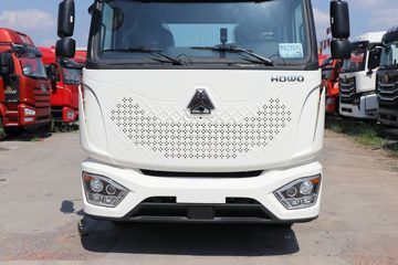 �й����� ����MATE 240���� 4X2 9.65����ʽ�ػ���ͼƬ