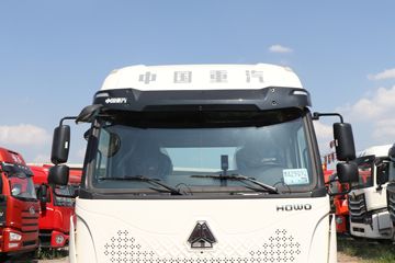 �й����� ����MATE 240���� 4X2 9.65����ʽ�ػ���ͼƬ