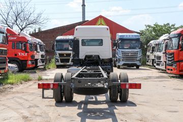 �й����� ����MATE 240���� 4X2 9.65����ʽ�ػ���ͼƬ