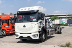 中国重汽 豪沃MATE 240马力 4X2 9.65米厢式载货车(ZZ5187XXYK711JF1)