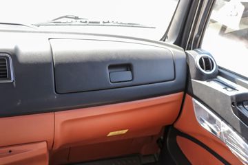 �й����� ����MATE 240���� 4X2 9.65����ʽ�ػ���ͼƬ