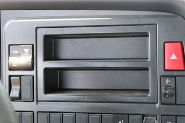 �й����� ����MATE 240���� 4X2 9.65����ʽ�ػ���ͼƬ