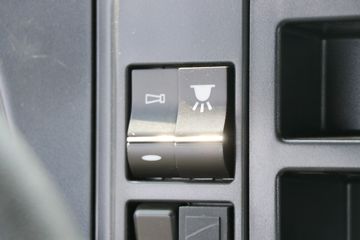 �й����� ����MATE 240���� 4X2 9.65����ʽ�ػ���ͼƬ