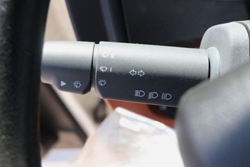 �й����� ����MATE 240���� 4X2 9.65����ʽ�ػ���ͼƬ