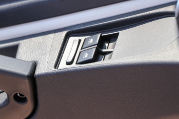 �й����� ����MATE 240���� 4X2 9.65����ʽ�ػ���ͼƬ