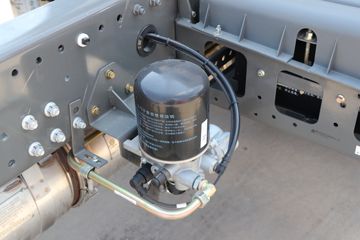 �й����� ����MATE 240���� 4X2 9.65����ʽ�ػ���ͼƬ