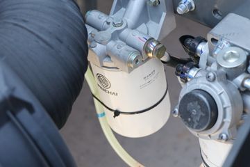 �й����� ����MATE 240���� 4X2 9.65����ʽ�ػ���ͼƬ