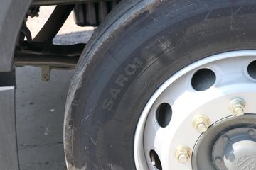 �й����� ����MATE 240���� 4X2 9.65����ʽ�ػ���ͼƬ