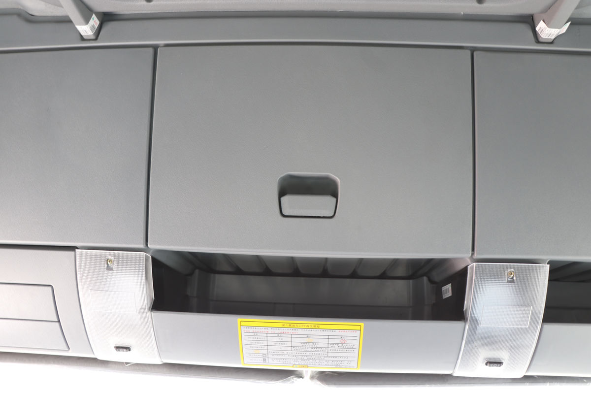 �й����� HOWO TX7 290���� 4X2 9.6��AMT�Զ�����ʽ�ػ�����ʻ��                                               