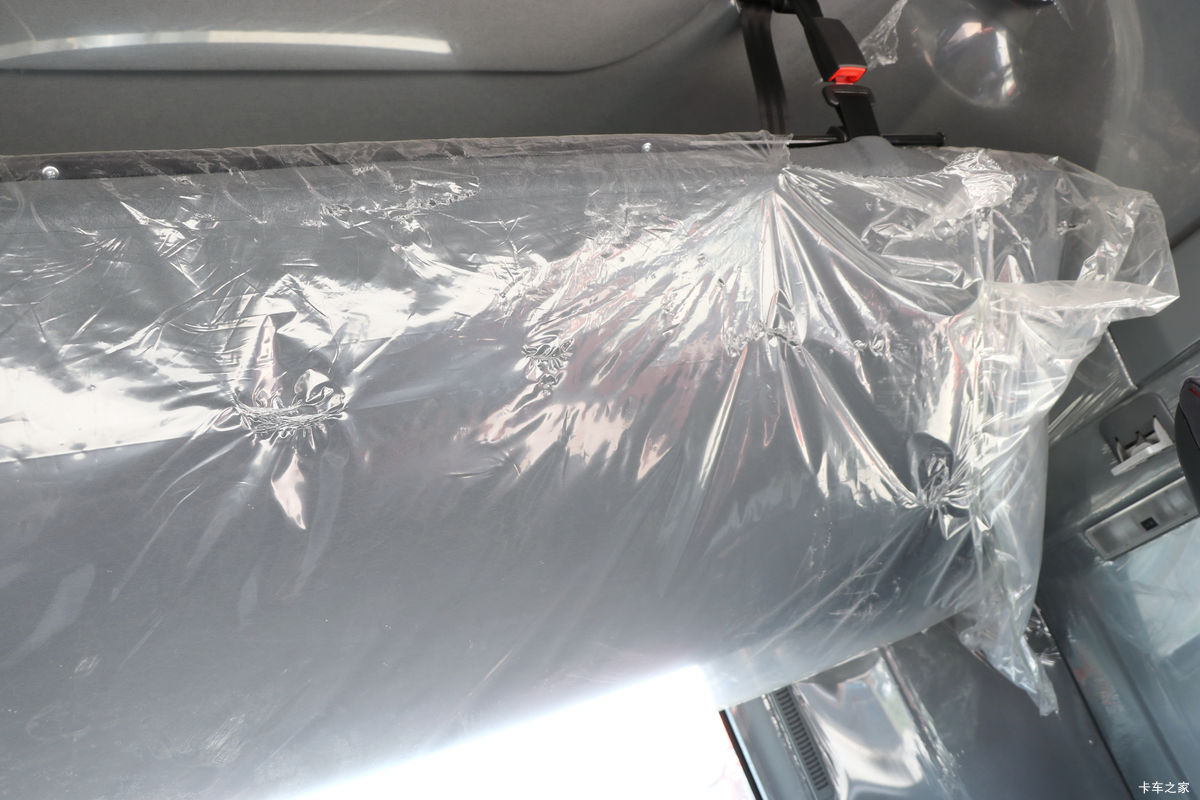 �й����� HOWO TX7 290���� 4X2 9.6��AMT�Զ�����ʽ�ػ�����ʻ��                                               