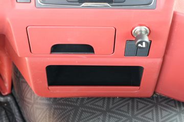 �й����� HOWO TX7 290���� 4X2 9.6��AMT�Զ�����ʽ�ػ���ͼƬ