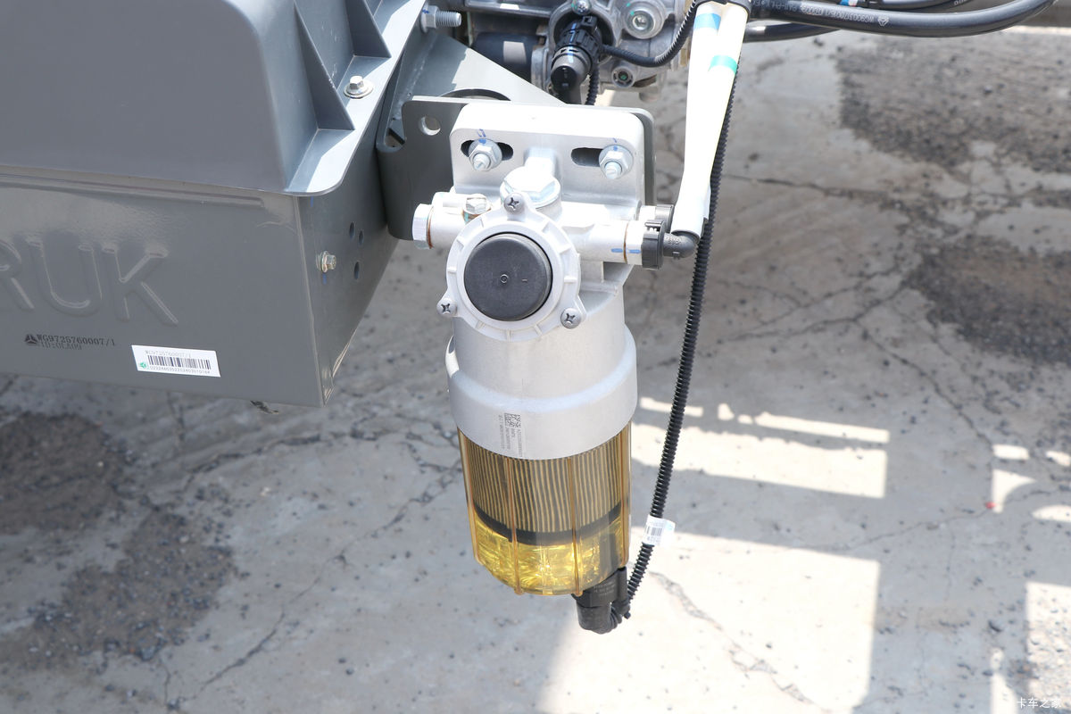 �й����� HOWO TX7 290���� 4X2 9.6��AMT�Զ�����ʽ�ػ�������                                                