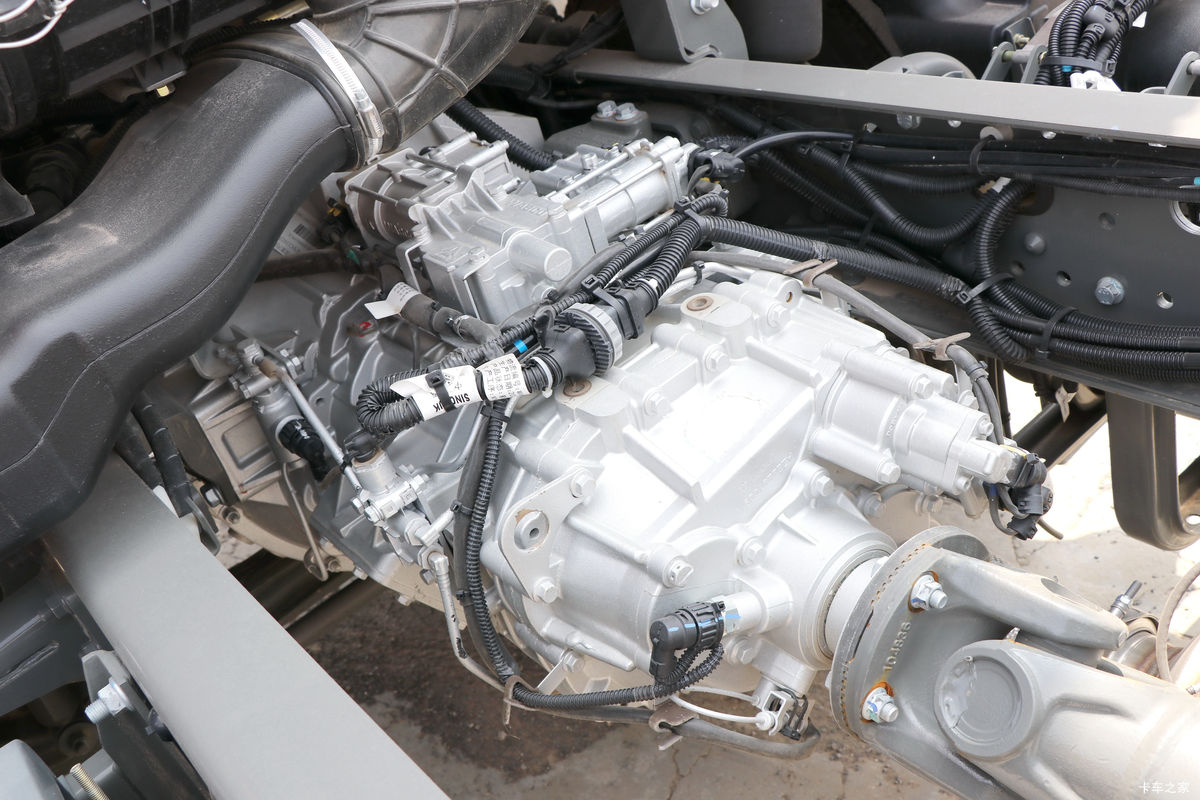 �й����� HOWO TX7 290���� 4X2 9.6��AMT�Զ�����ʽ�ػ�������                                                
