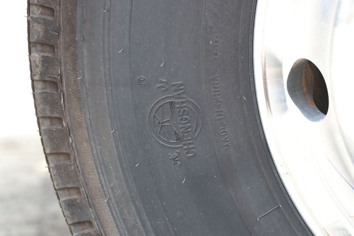 �й����� HOWO TX7 290���� 4X2 9.6��AMT�Զ�����ʽ�ػ�������                                                