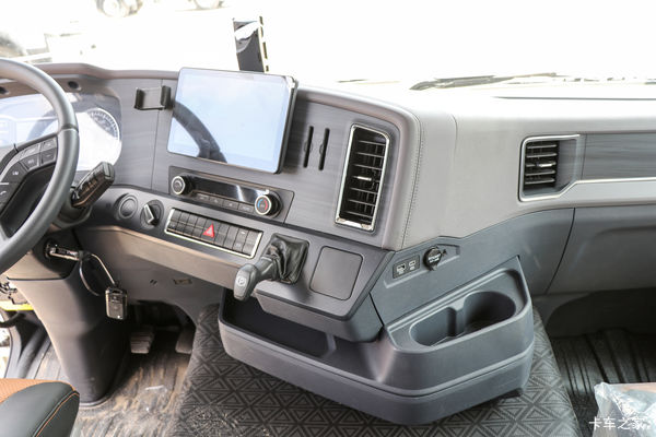 HOWO TX7�ػ����³����� ��ӭ���괹ѯ