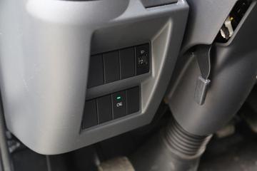 ���� ����������K5 127���� CNG 4.17�׵��Ų�դʽ�Ῠ(EQ5030CCY3TNEAC)ͼƬ