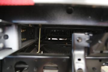 ���� ����������K5 127���� CNG 4.17�׵��Ų�դʽ�Ῠ(EQ5030CCY3TNEAC)ͼƬ