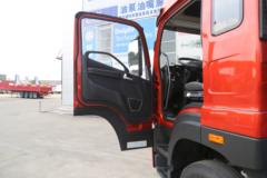 青岛解放 JK6 280马力 4X2 9.78米LNG厢式载货车(CA5181XXYP28K8L7NE6A90)