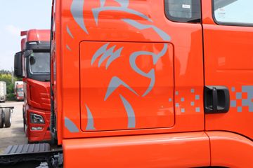 й ǵ¿SITRAK G5S 330 4X2 6.8AMTԶʽػͼƬ