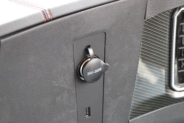 �й����� �ǵ¿�SITRAK G5S 330���� 4X2 6.8��AMT�Զ�����ʽ�ػ���ͼƬ