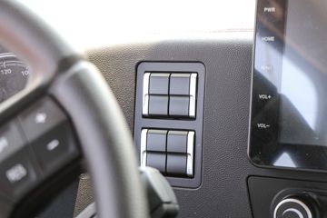 �й����� �ǵ¿�SITRAK G5S 330���� 4X2 6.8��AMT�Զ�����ʽ�ػ���ͼƬ