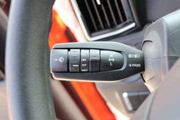 �й����� �ǵ¿�SITRAK G5S 330���� 4X2 6.8��AMT�Զ�����ʽ�ػ���ͼƬ