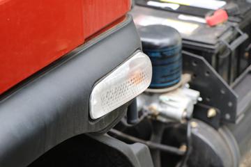 �ɵ��³� V3ϵ�� 157���� 4X2 4.2����ж��ͼƬ